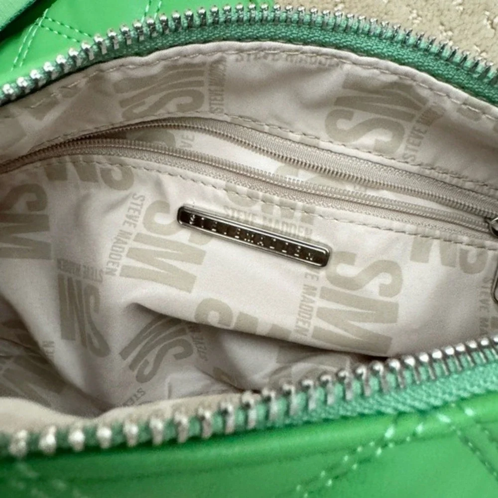 Steve Madden BDORES Quilted Crossbody Sling Bag Green Flare with Coin Purse NEW